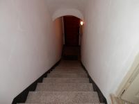 5 O Pi� Locali in vendita a Taggia - Rif. 50