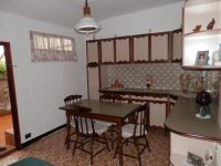 5 O Pi� Locali in vendita a Taggia - Rif. 50