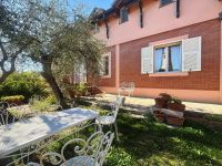 Casa Indipendente in vendita a Imperia - Rif. 