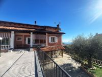 Casa Indipendente in vendita a Imperia - Rif. 