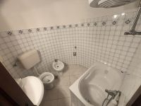 Attivit� Commerciale in affitto a Imperia - Rif. 