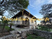 Villa Bifamiliare in vendita a Vallecrosia - Rif. C5-09