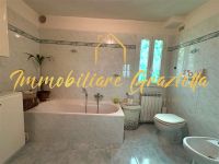 Villa Bifamiliare in vendita a Camporosso - Rif. A-574