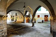 Stabile in vendita a Pigna - Rif. 505
