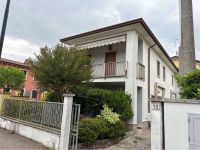 Casa Indipendente in vendita a Vigasio - Rif. V003711