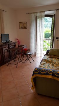 trilocale a Airole