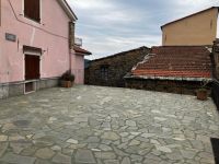 appartamento a Pontedassio
