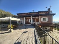 Casa Indipendente in vendita a Imperia - Rif. 