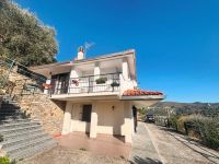 Casa Indipendente in vendita a Imperia - Rif. 