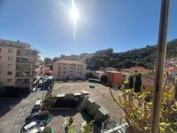Appartamento in vendita a Imperia - Rif. 