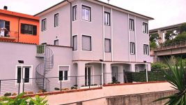 Appartamento in vendita a San Lorenzo Al Mare - Rif. 
