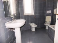 Attivit Commerciale in affitto a Imperia - Rif. 