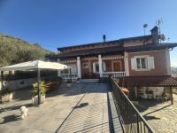 Casa Indipendente in vendita a Imperia - Rif. 