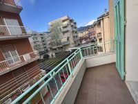 Appartamento in vendita a Imperia - Rif. 