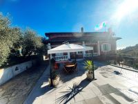 Casa Indipendente in vendita a Imperia - Rif. 