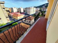 Appartamento in vendita a Imperia - Rif. 