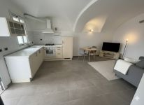 Appartamento in vendita a Imperia - Rif. 