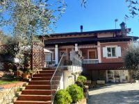 Casa Indipendente in vendita a Imperia - Rif. 