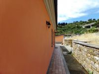 Casa Indipendente in vendita a Imperia - Rif. 