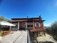 Casa Indipendente in vendita a Imperia - Rif. 