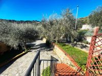 Casa Indipendente in vendita a Imperia - Rif. 