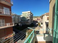 Appartamento in vendita a Imperia - Rif. 