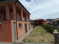 Casa Indipendente in vendita a Imperia - Rif. 