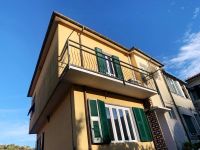 casa indipendente a Imperia