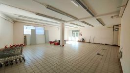 Attivit Commerciale in affitto a Imperia - Rif. 