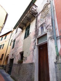 casa indipendente a Chiusanico