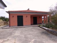 Casa Indipendente in vendita a Imperia - Rif. 