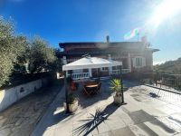 Casa Indipendente in vendita a Imperia - Rif. 