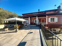 Casa Indipendente in vendita a Imperia - Rif. 