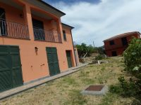 Casa Indipendente in vendita a Imperia - Rif. 