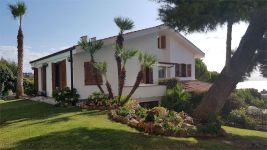 Villa in vendita a Sanremo - Rif. V000750