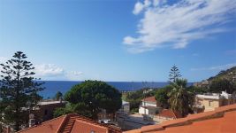 Villa in vendita a Sanremo - Rif. V000750