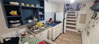 Magazzino in vendita a Sanremo - Rif. V001058