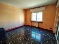 Trilocale in vendita a Ventimiglia - Rif. VE T92-av
