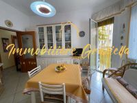 Trilocale in vendita a Ventimiglia - Rif. 303