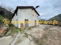 Capannone in vendita a Dolceacqua - Rif. 606