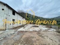 Capannone in vendita a Dolceacqua - Rif. 606