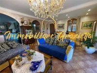 Villa Bifamiliare in vendita a Camporosso - Rif. 546