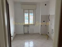 Trilocale in vendita a Ventimiglia - Rif. C3-38