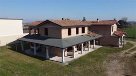 Villa in vendita a Bovolone - Rif. V003589