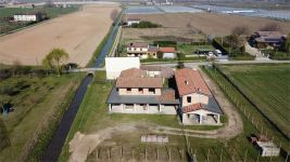 Villa in vendita a Bovolone - Rif. V003589