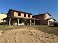 Villa in vendita a Bovolone - Rif. V003589