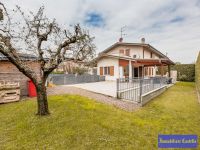 Appartamento In Villa in vendita a Castel D'azzano - Rif. V003595