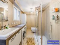 Appartamento In Villa in vendita a Castel D'azzano - Rif. V003595