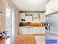 Appartamento In Villa in vendita a Castel D'azzano - Rif. V003595