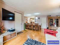 Appartamento In Villa in vendita a Castel D'azzano - Rif. V003595